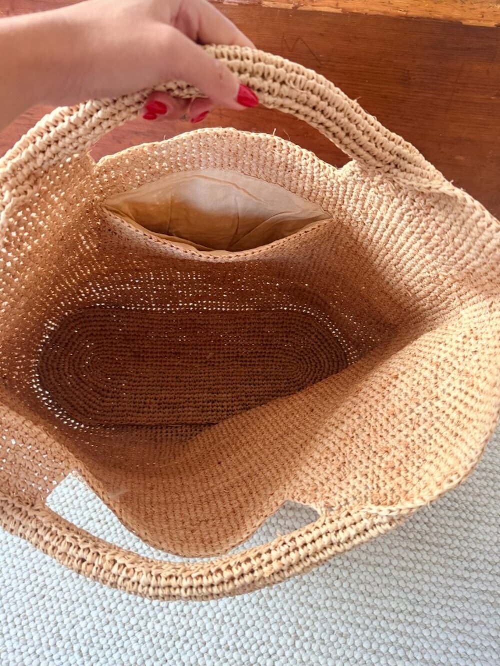 MONDAY SWIMWEAR “THE PALOMA” LARGE STRAW RATTAN BEACH BAG LIKE NEW - Picture 2 of 5